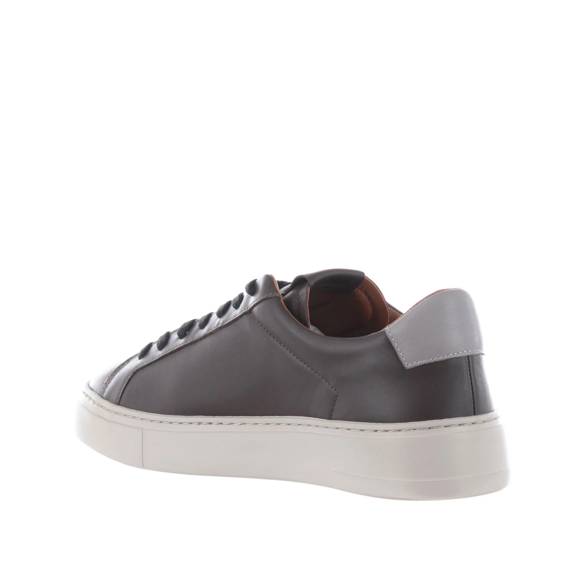 Sneaker weightless low top in pelle